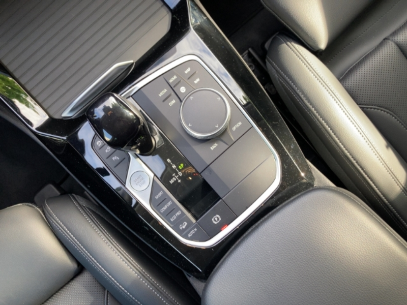 BMW X4 xDrive 30d StandHZG 360Grad  M-Fahrwerk Lenkrad He — photo 11