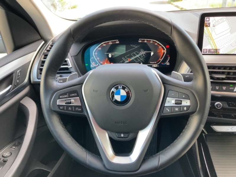 BMW X4 xDrive 30d StandHZG 360Grad  M-Fahrwerk Lenkrad He — photo 9