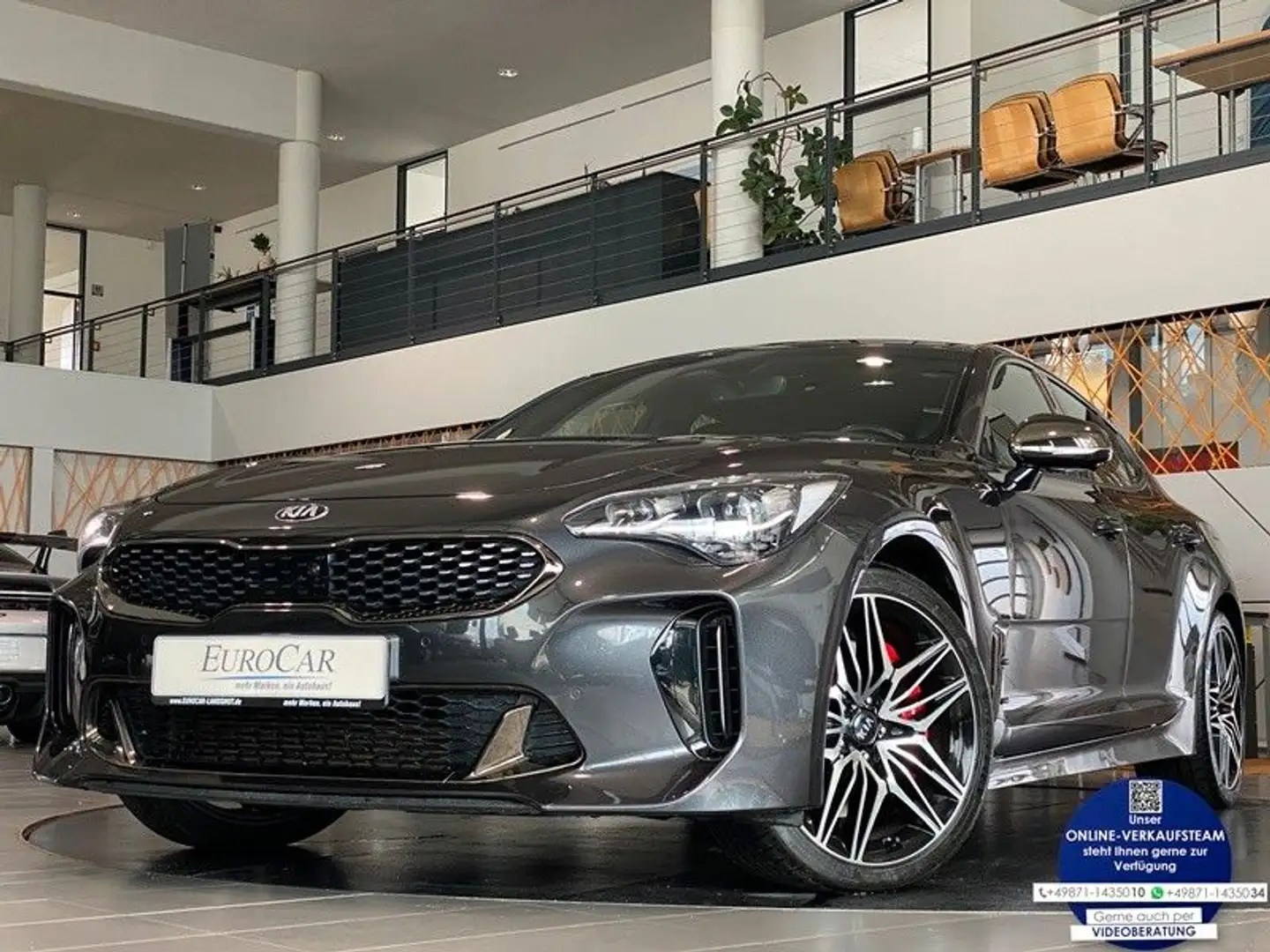Kia Stinger 3.3 T-GDI AWD GT Navi Sbel HUD H&KACC Grau - 1