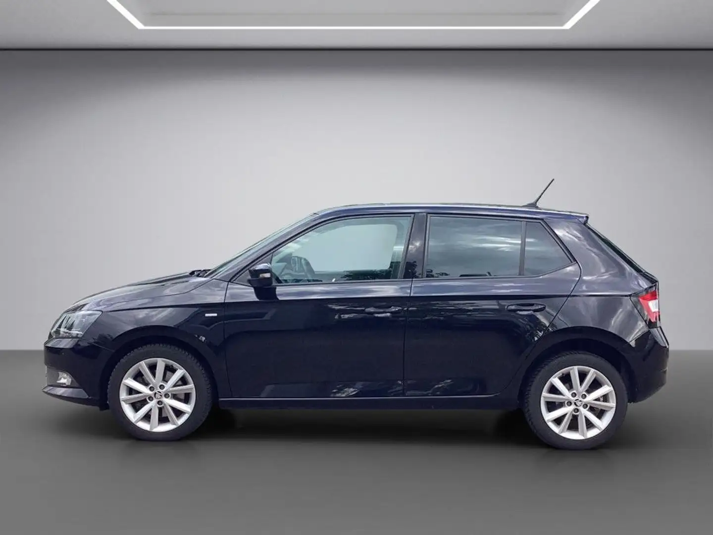 Skoda Fabia 1.0TSI Clever Black - 2