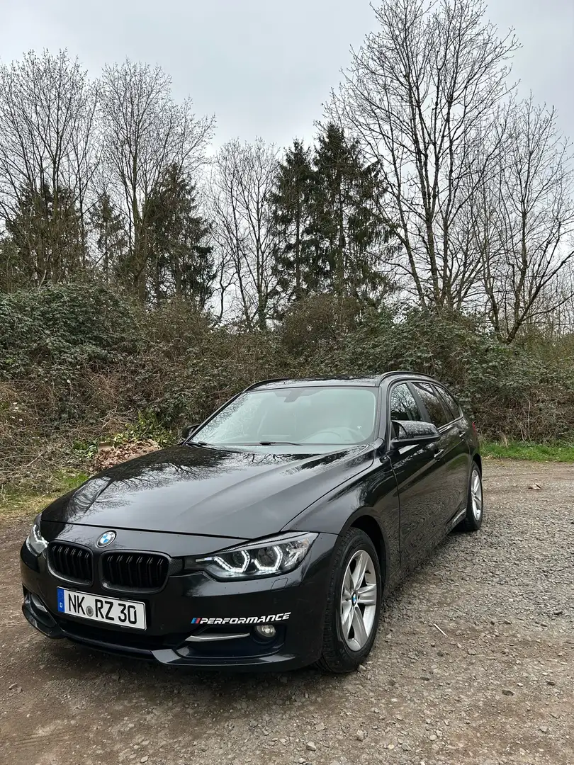 BMW 320 320d Touring Sport-Aut. Blue Performance - 1