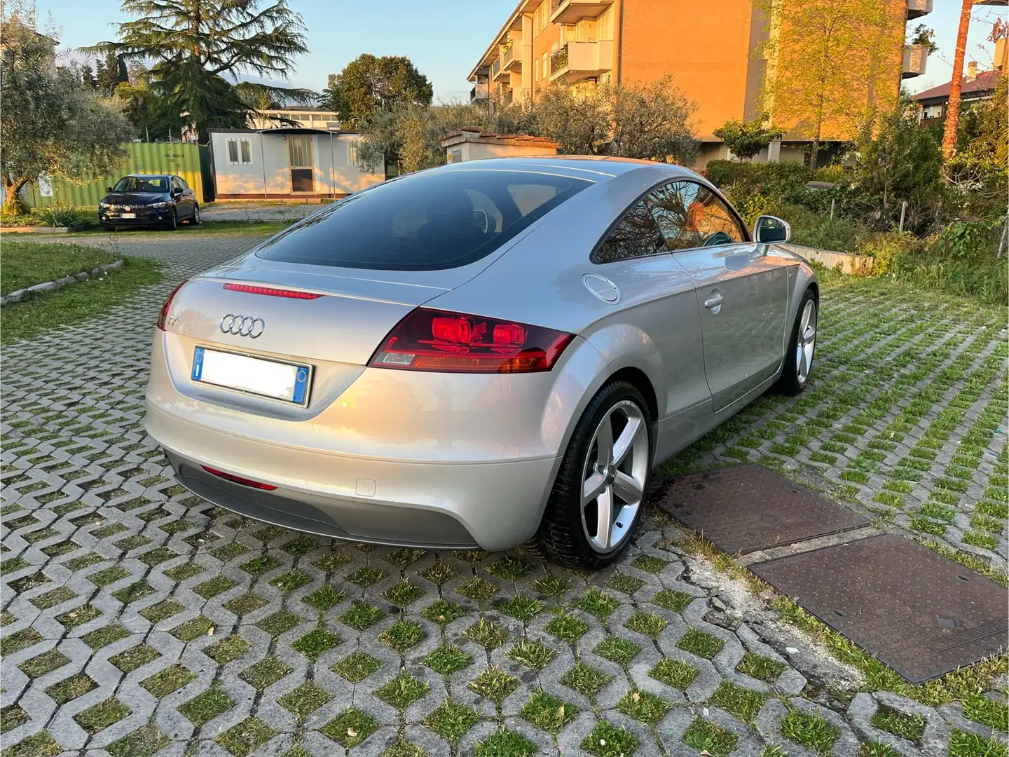 Audi TT Coupe 2.0 tfsi Advanced - 2