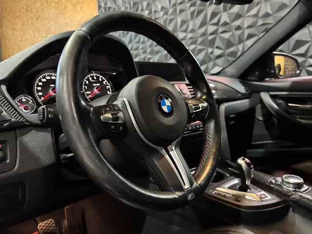 BMW M3 view 12