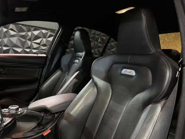 BMW M3 view 11