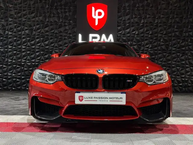 BMW M3 view 2