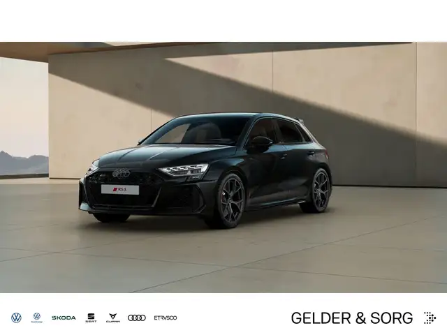 Audi RS3 RSAbgas*280kmh*Carbon*360°*Pano*