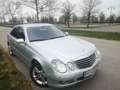 Mercedes-Benz E 320 Avantgarde 4MATIC CDI Aut. *EVO* Silber - thumbnail 1