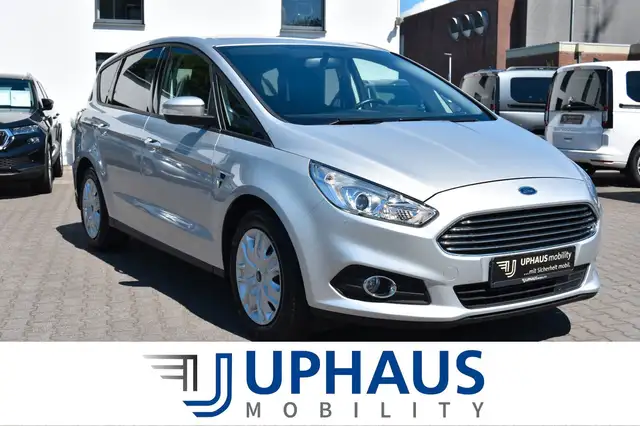 Ford S-Max Trend EcoBoost AHKs/SHZ/GJR/nur 37tkm