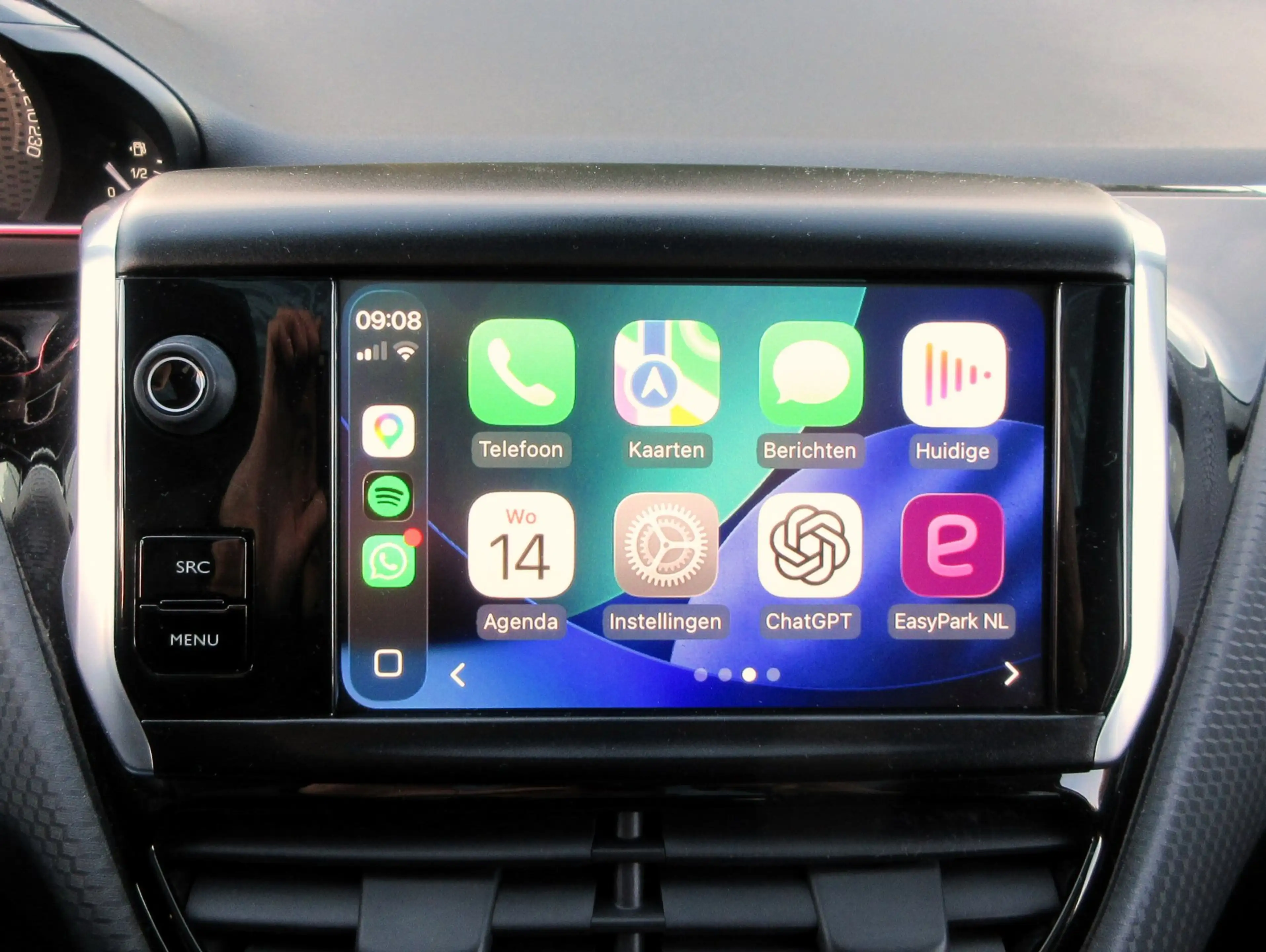 Peugeot 2008 1.2 PureTech GT-line * Navi * Pano * Carplay * — photo 13