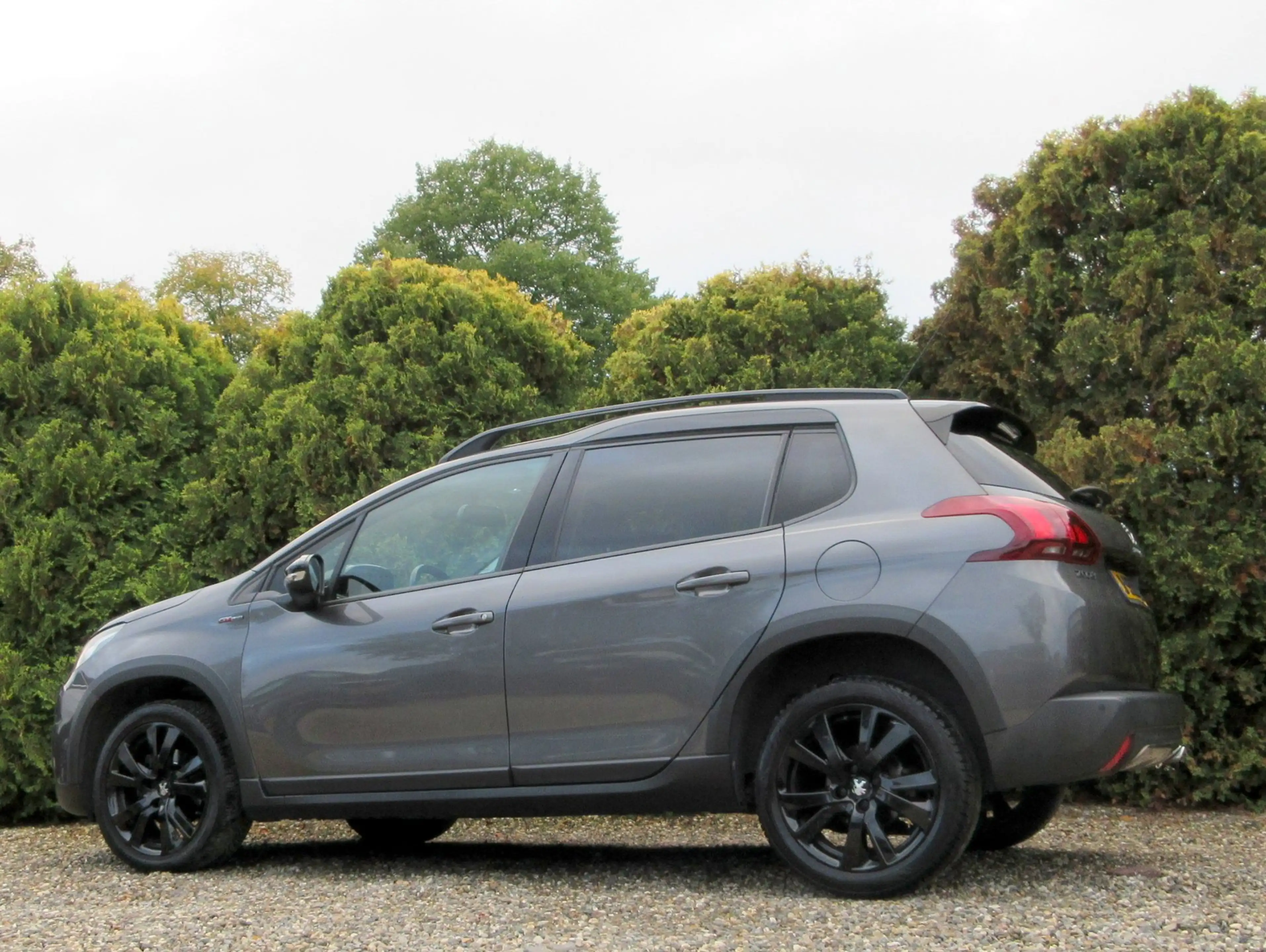 Peugeot 2008 1.2 PureTech GT-line * Navi * Pano * Carplay * — photo 5
