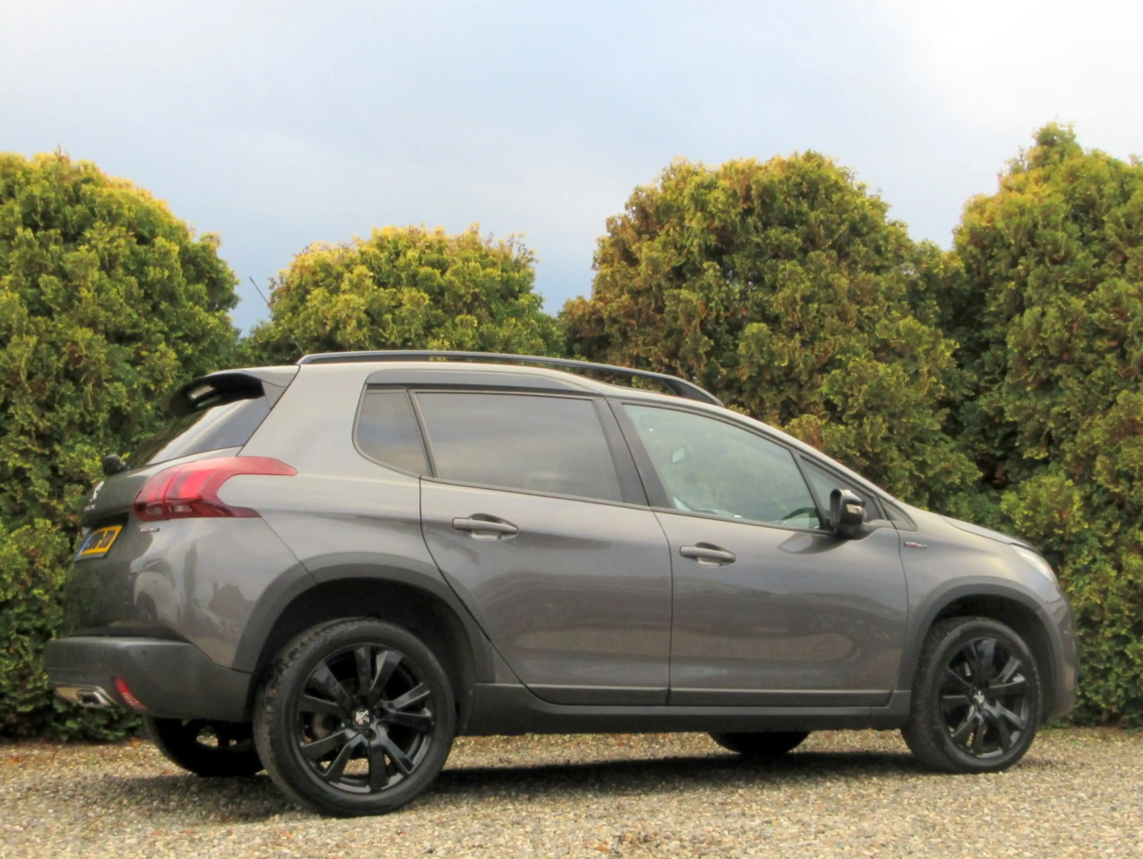 Peugeot 2008 1.2 PureTech GT-line * Navi * Pano * Carplay * — photo 7