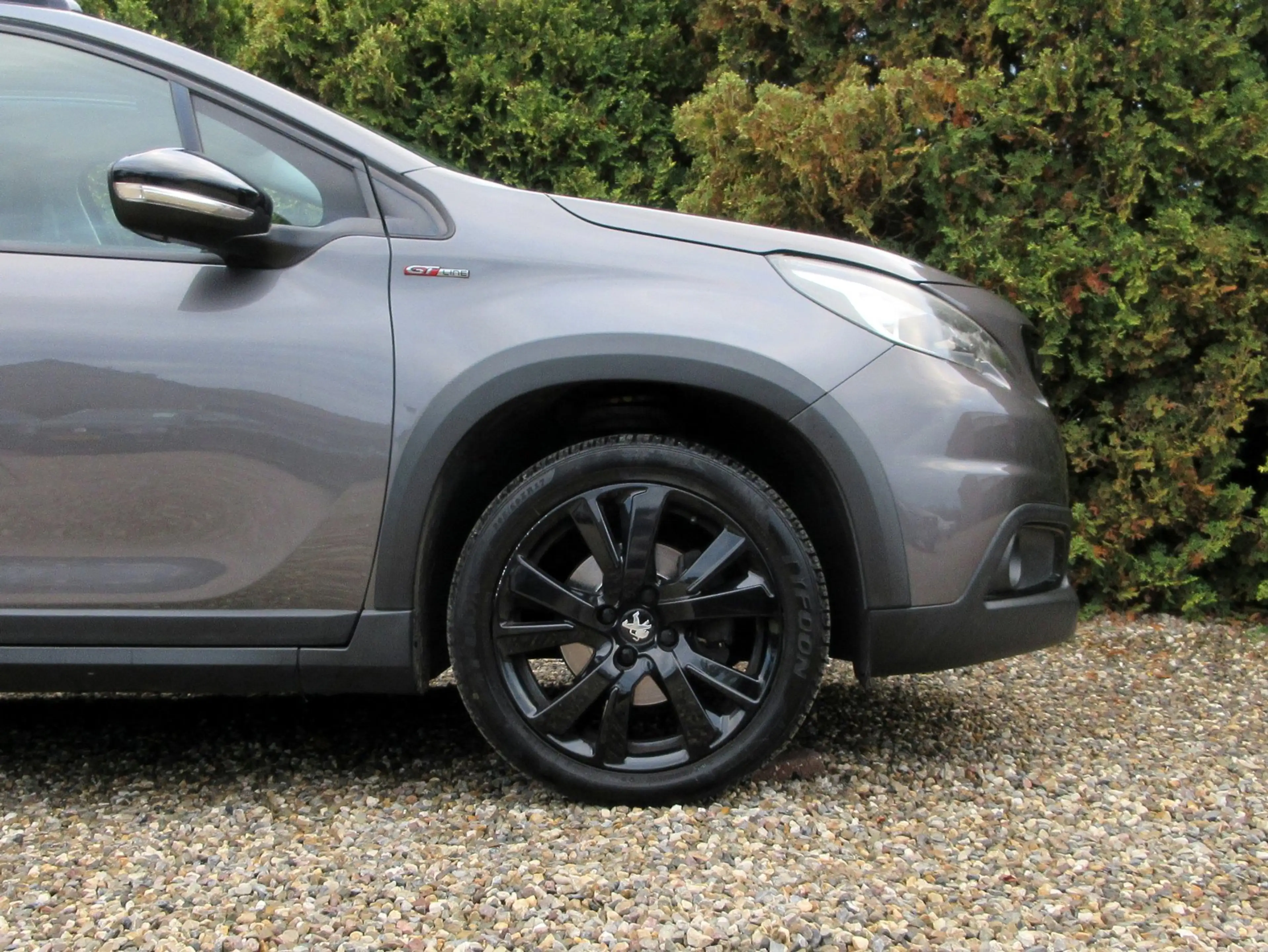 Peugeot 2008 1.2 PureTech GT-line * Navi * Pano * Carplay * — photo 16