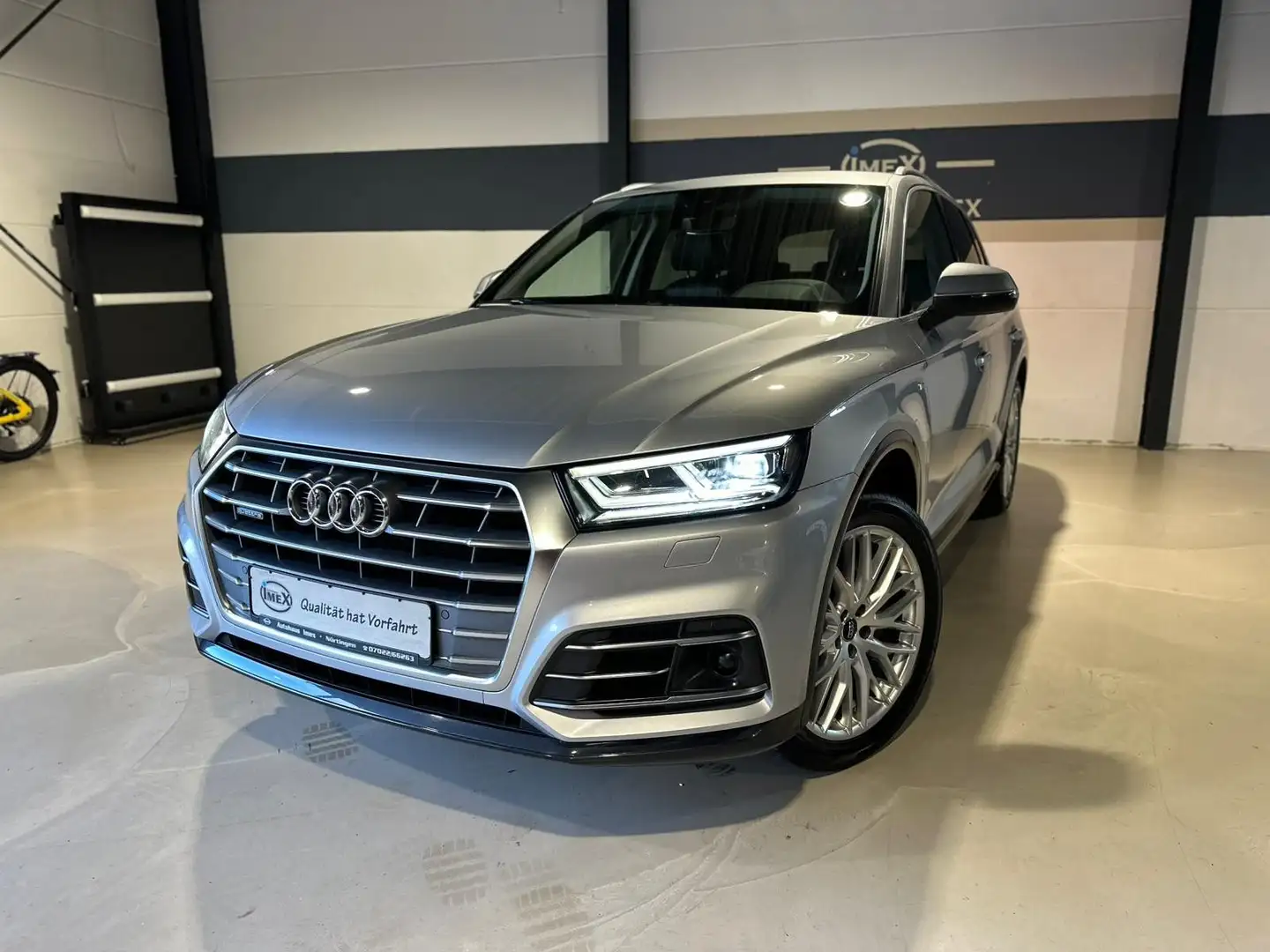 Audi Q5 40 TDI quattro*VIRTUE*S-LINE*LEDER*ACC*2.HAND Silber - 1