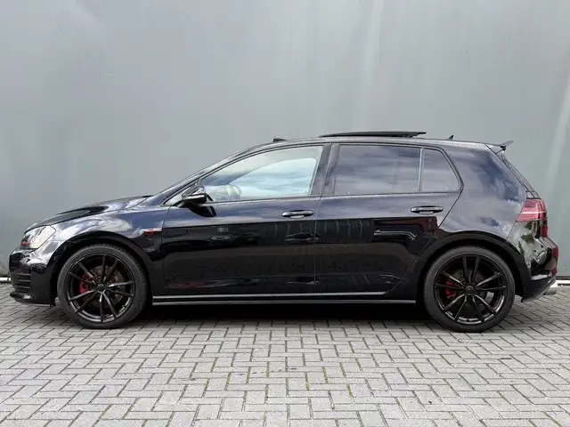 Volkswagen Golf view 8