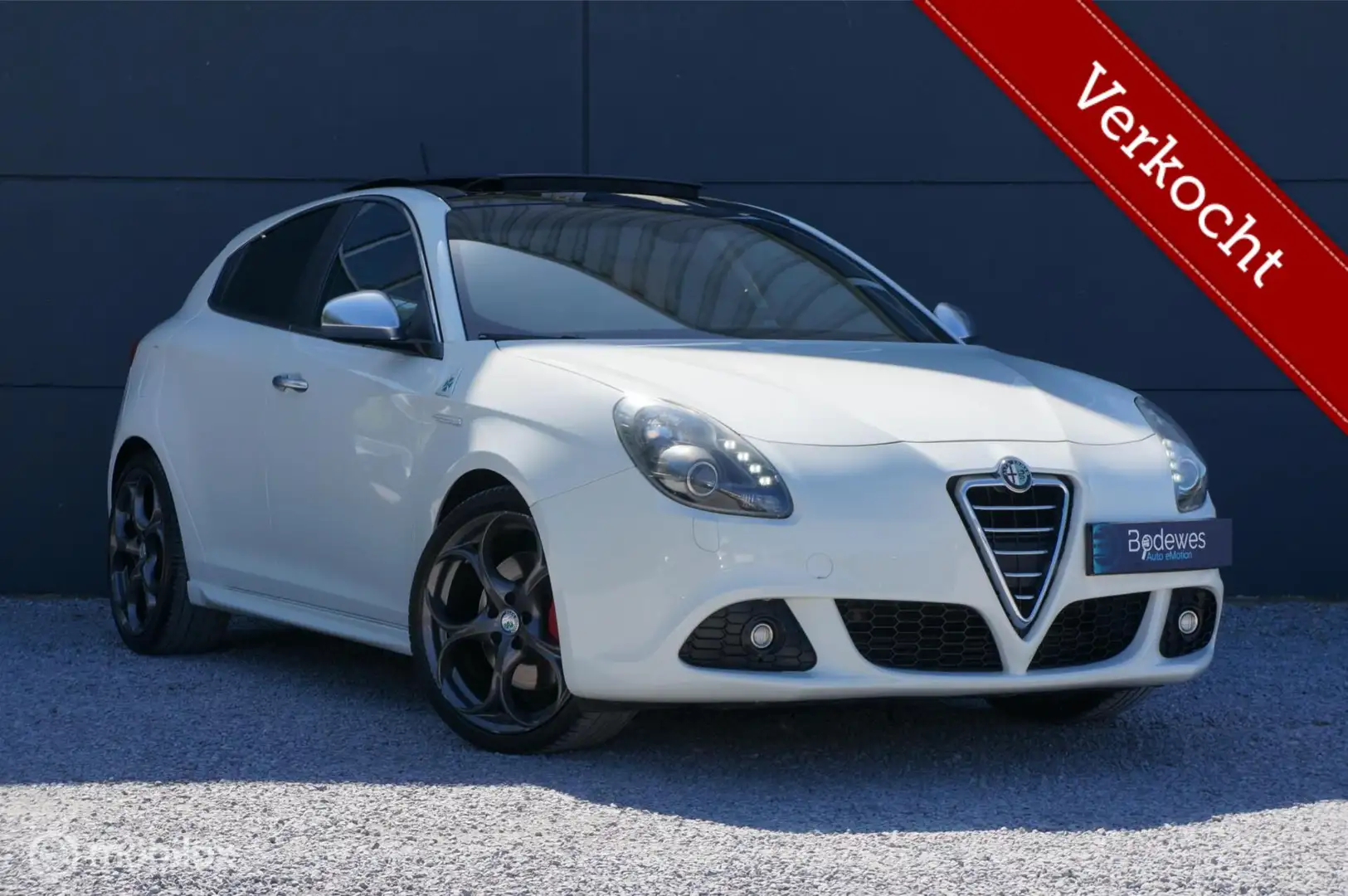 Alfa Romeo Giulietta 1.7 TBi Quadrifoglio Verde Pano Leder! Blanc - 1