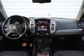 Mitsubishi Pajero 3.2 DI-D Diamant+7.Sitzer+Navi+Xenon Noir - thumbnail 16
