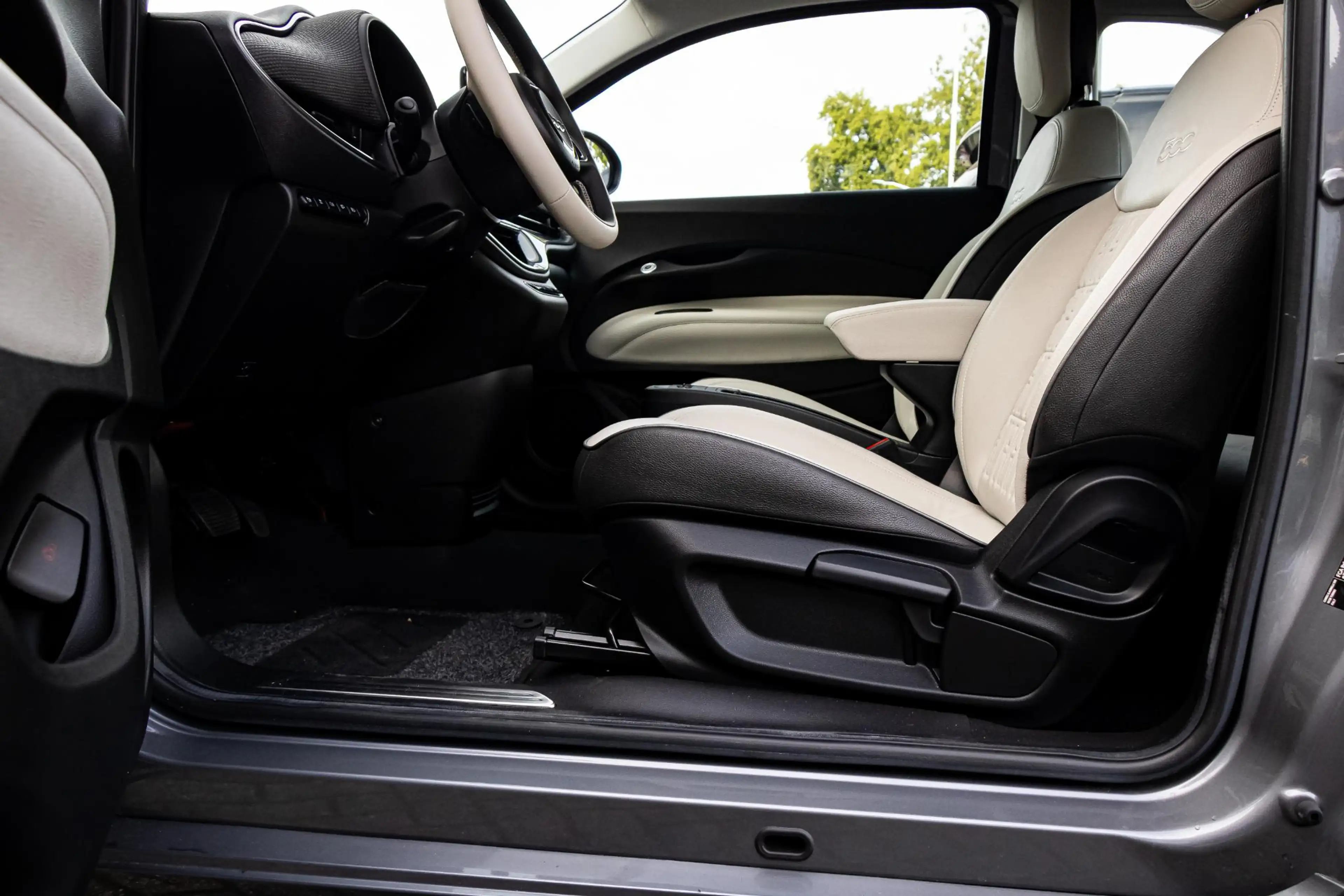 Fiat 500e La Prima by Bocelli 42 kWh All Season | Stoelverwa — photo 9