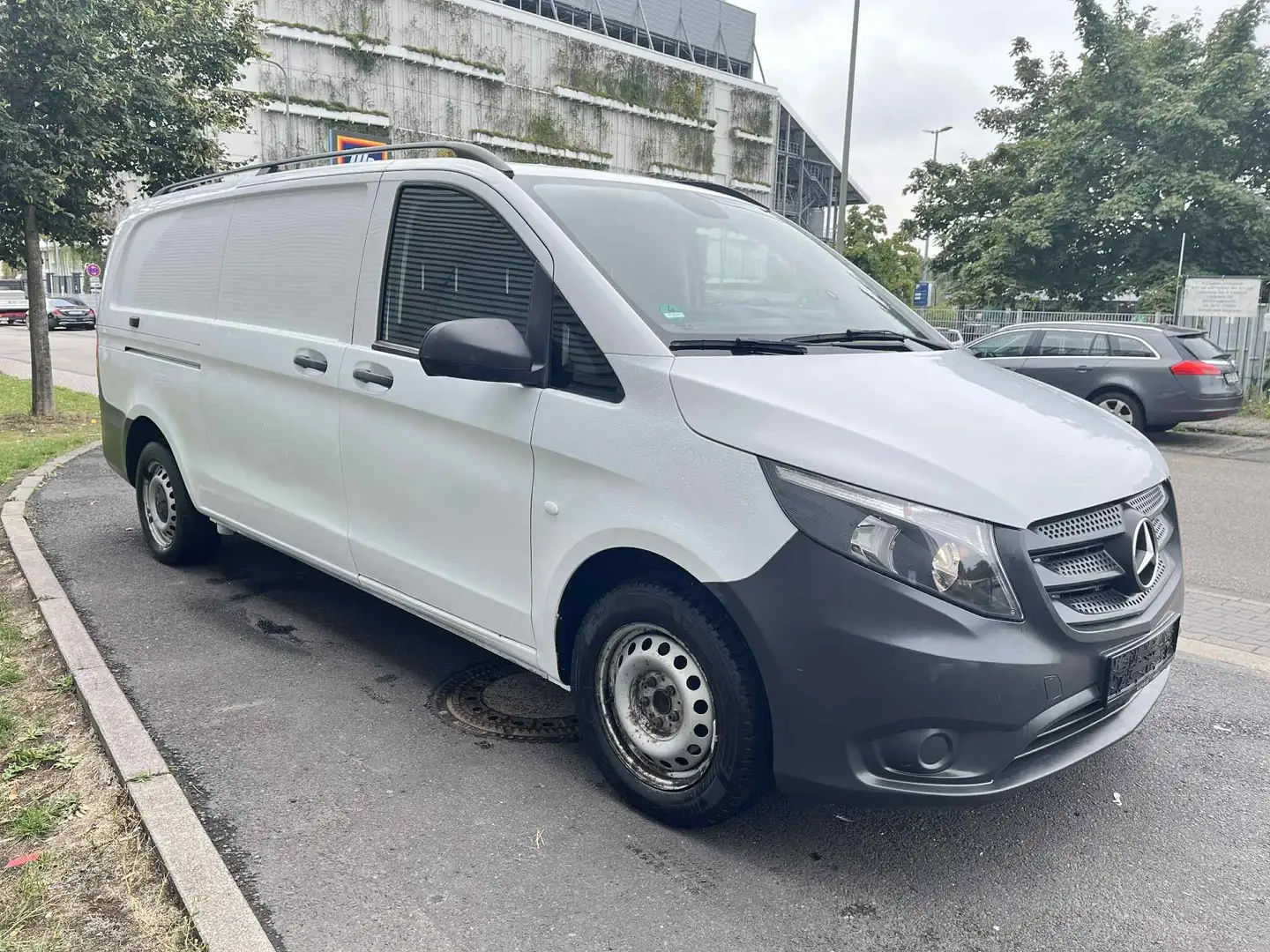 Mercedes-Benz Vito 116 CDI, RWD extralang Klima Weiß - 2