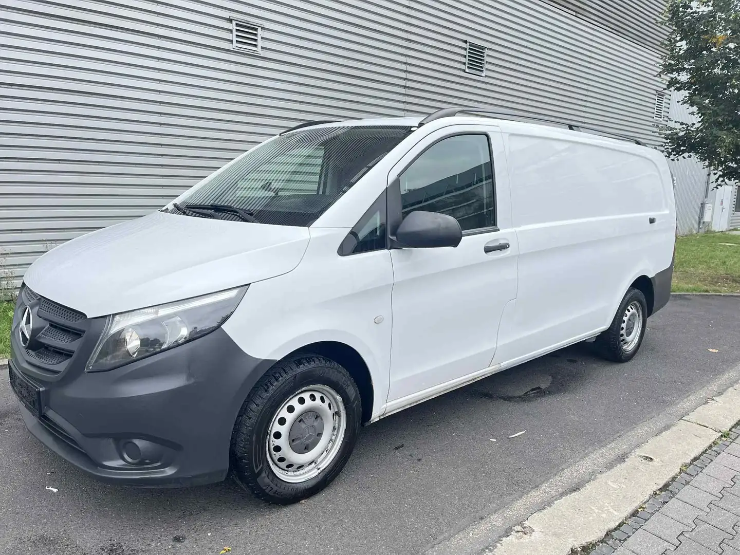 Mercedes-Benz Vito 116 CDI, RWD extralang Klima Weiß - 1