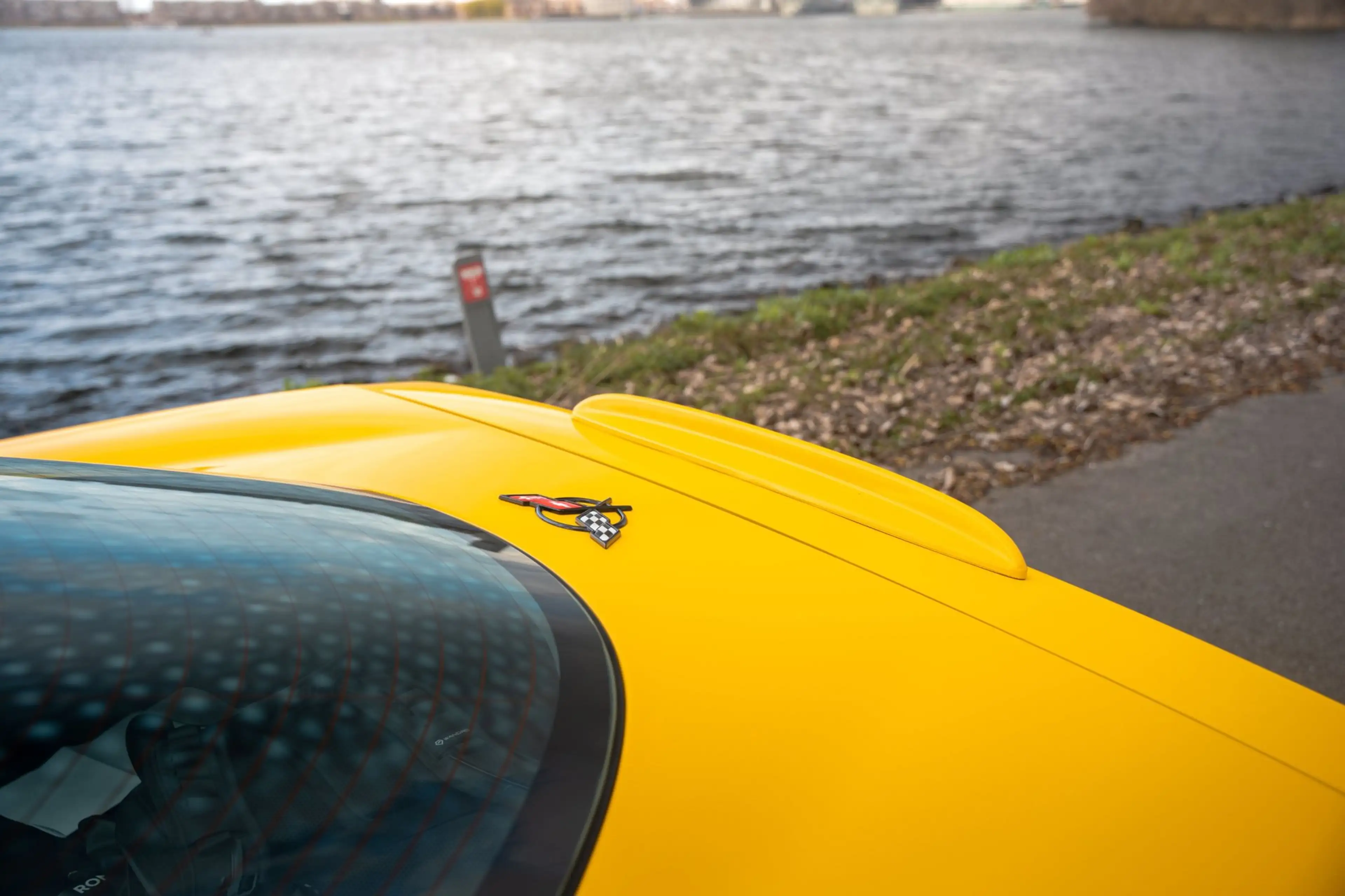 Chevrolet Corvette USA 5.7 Convertible 50th Anniversary — photo 8
