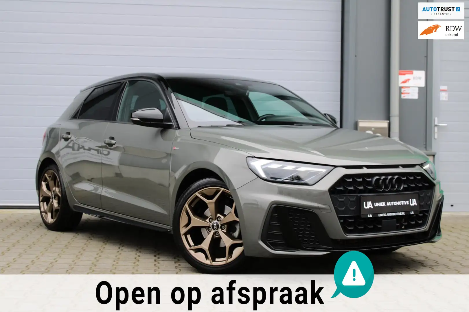 Audi A1 Sportback 35 TFSI PRO LINE S EDITION ONE | CHRONOS Grijs - 1