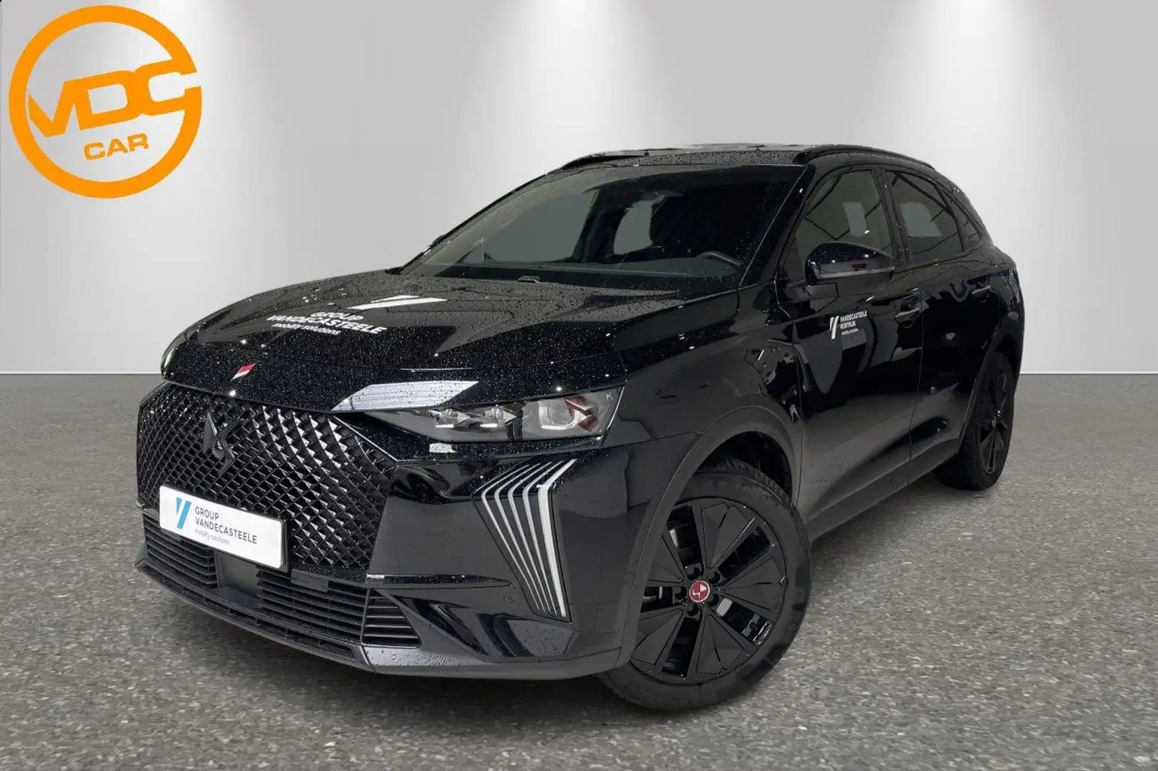 DS Automobiles DS 7 Crossback E-Tense Perf Line+ 4x4 Zwart - 1