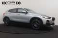 BMW X2 18i sDrive - NAVI - LEDER Argent - thumbnail 2