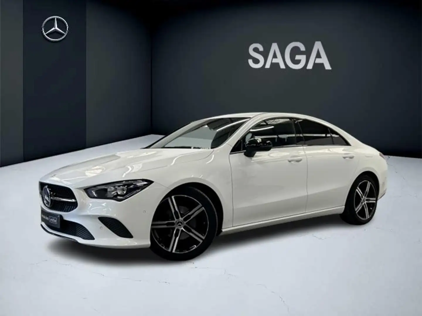 Mercedes-Benz CLA 180 Coupé Progressive Pack Night Blanc - 1