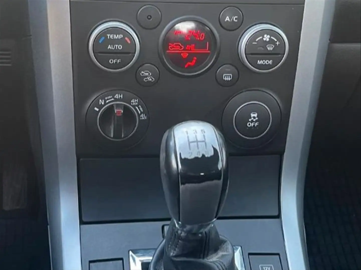 Suzuki Grand Vitara 1.9DDiS JX-EH City Negro - 2