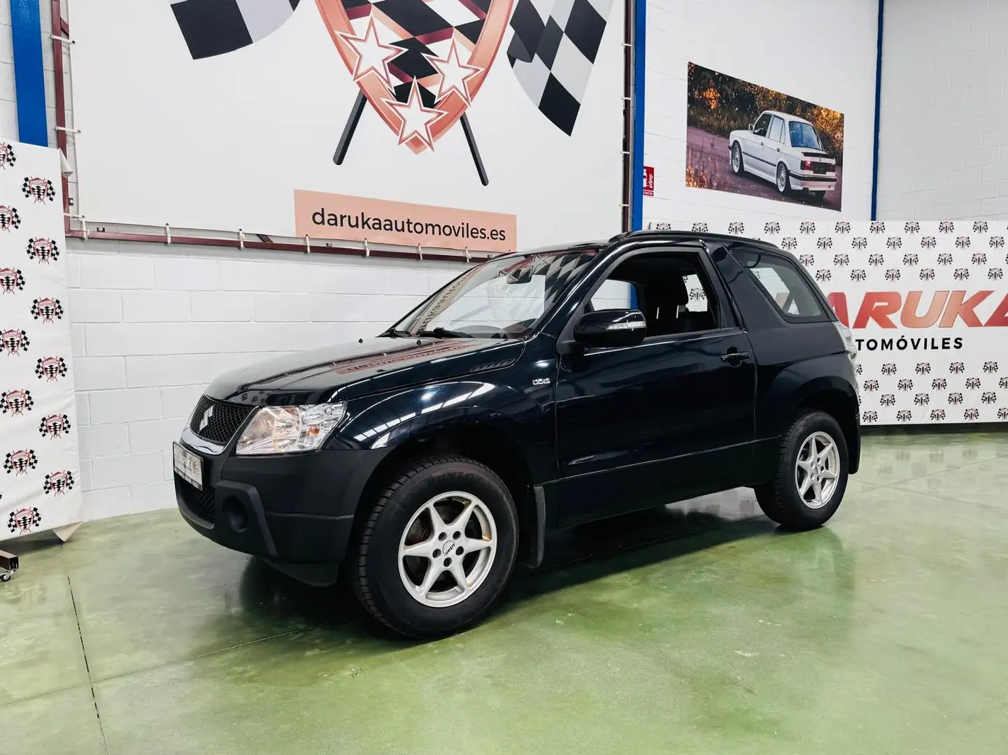 Suzuki Grand Vitara 1.9DDiS JX-EH City Negro - 1
