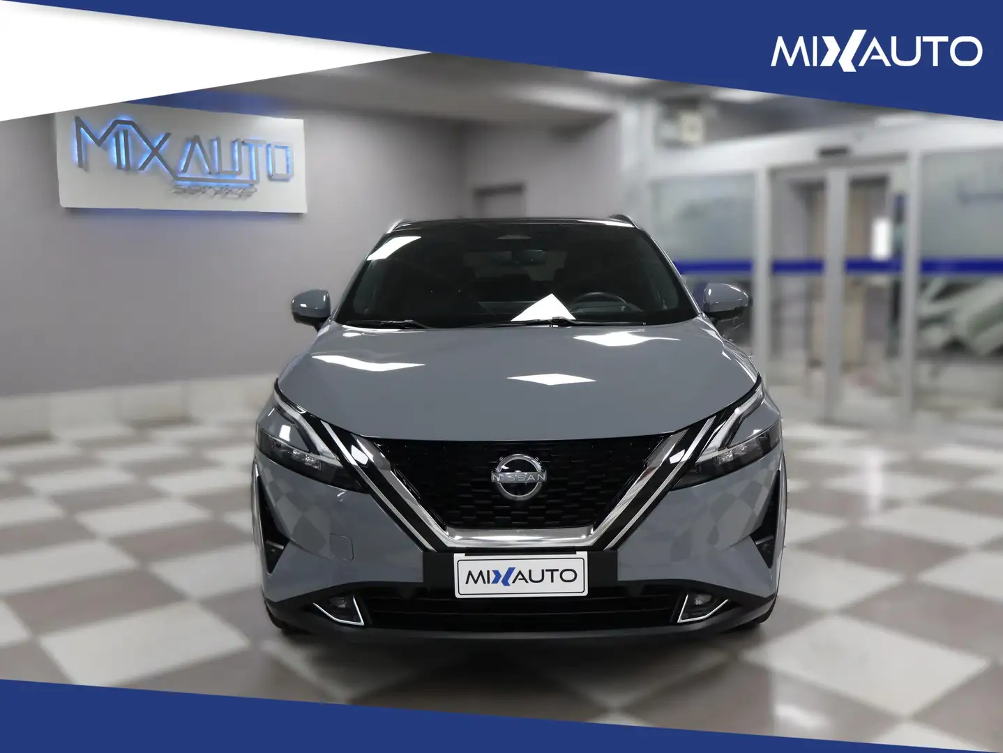 Nissan Qashqai 1.3 MHEV Tekna 2WD 140CV Gris - 2