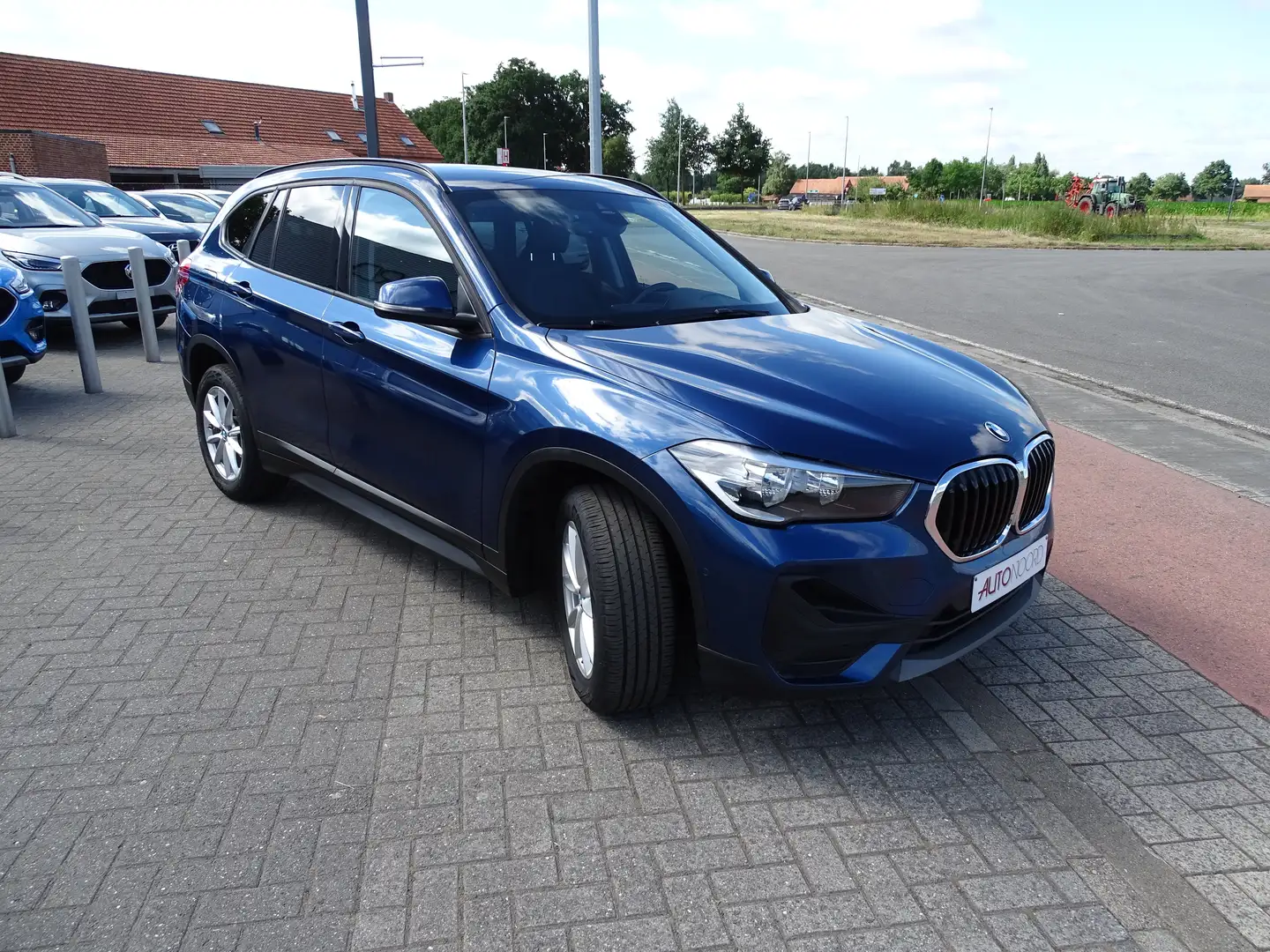 BMW X1 X1 sDrive18d Aut. Sport Line * TOSTAAT!!! Bleu - 2