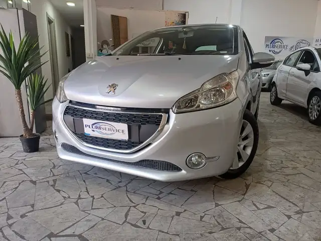 Peugeot 208 208 I 2015 5p 1.4 vti 16v Allure gpl 95cv