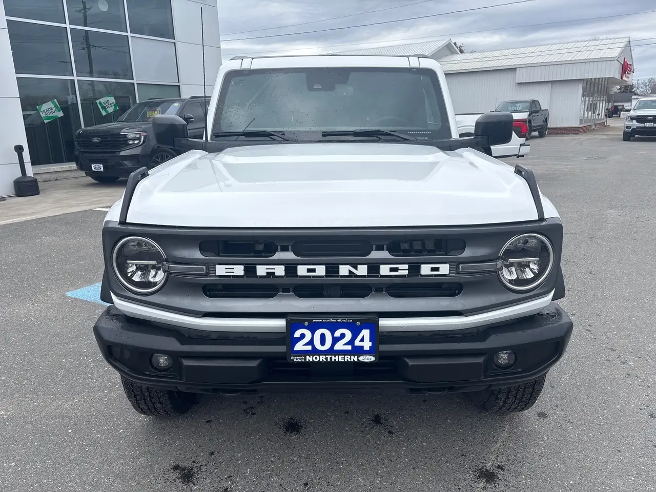 Ford Bronco снимка Ford Bronco