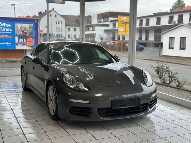 Porsche Panamera Diesel 300 PS Bi-Xenon Scheckheft
