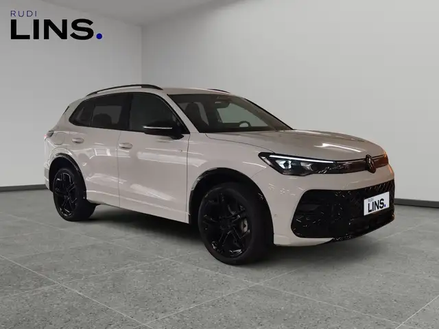 Volkswagen Tiguan view 7