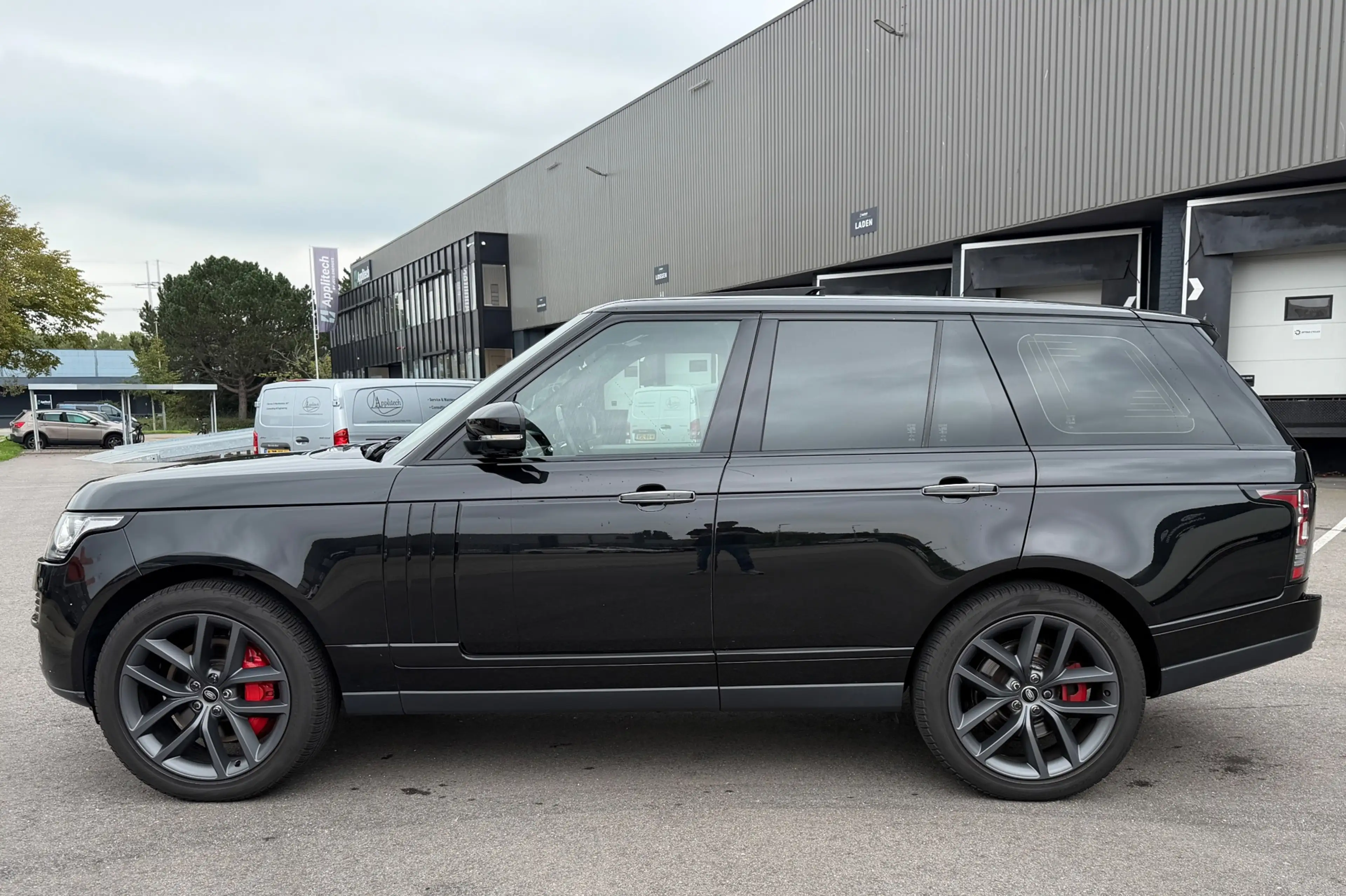 Land Rover Range Rover 4.4 SDV8 Autobiography PANO/MASSAGE/SOFTCLOSE/LEDE — photo 3