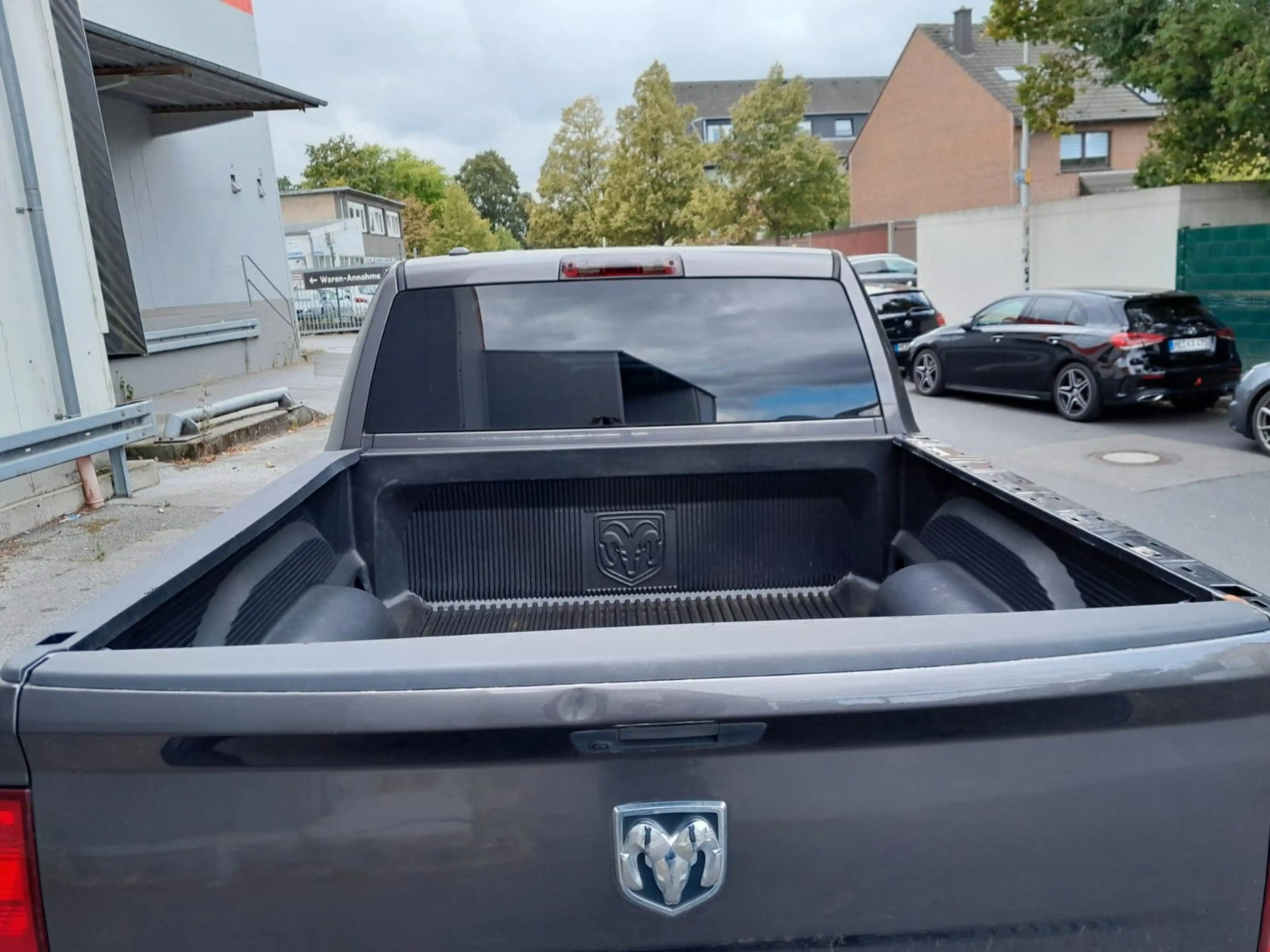 Dodge RAM 1500 5,7 HEMI SPORT V8 6SZ NAVI CAM AHK — photo 13