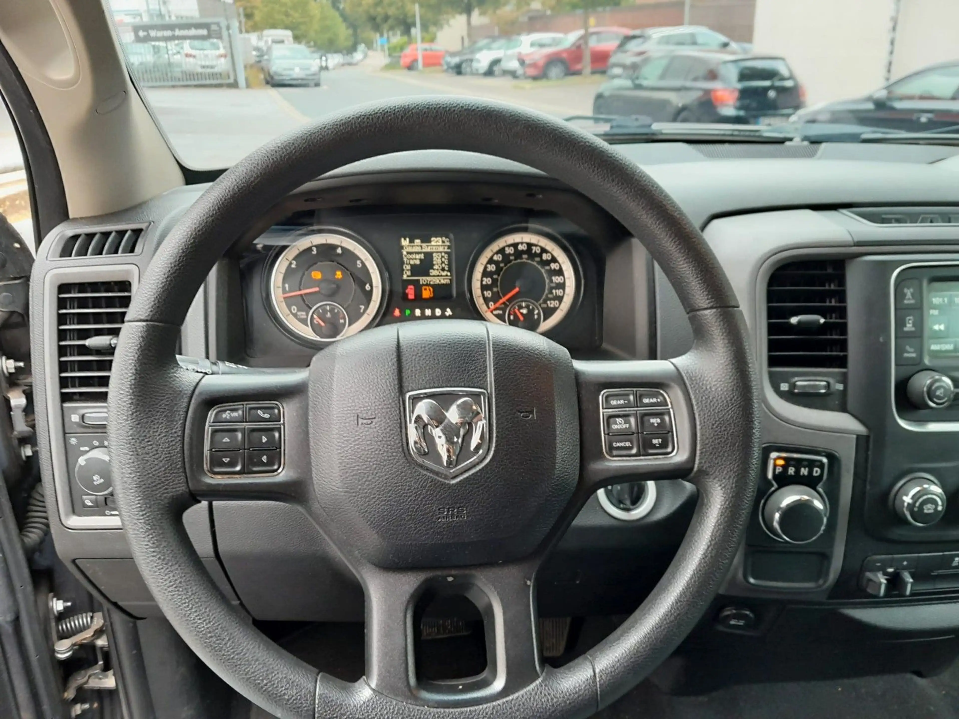 Dodge RAM 1500 5,7 HEMI SPORT V8 6SZ NAVI CAM AHK — photo 15