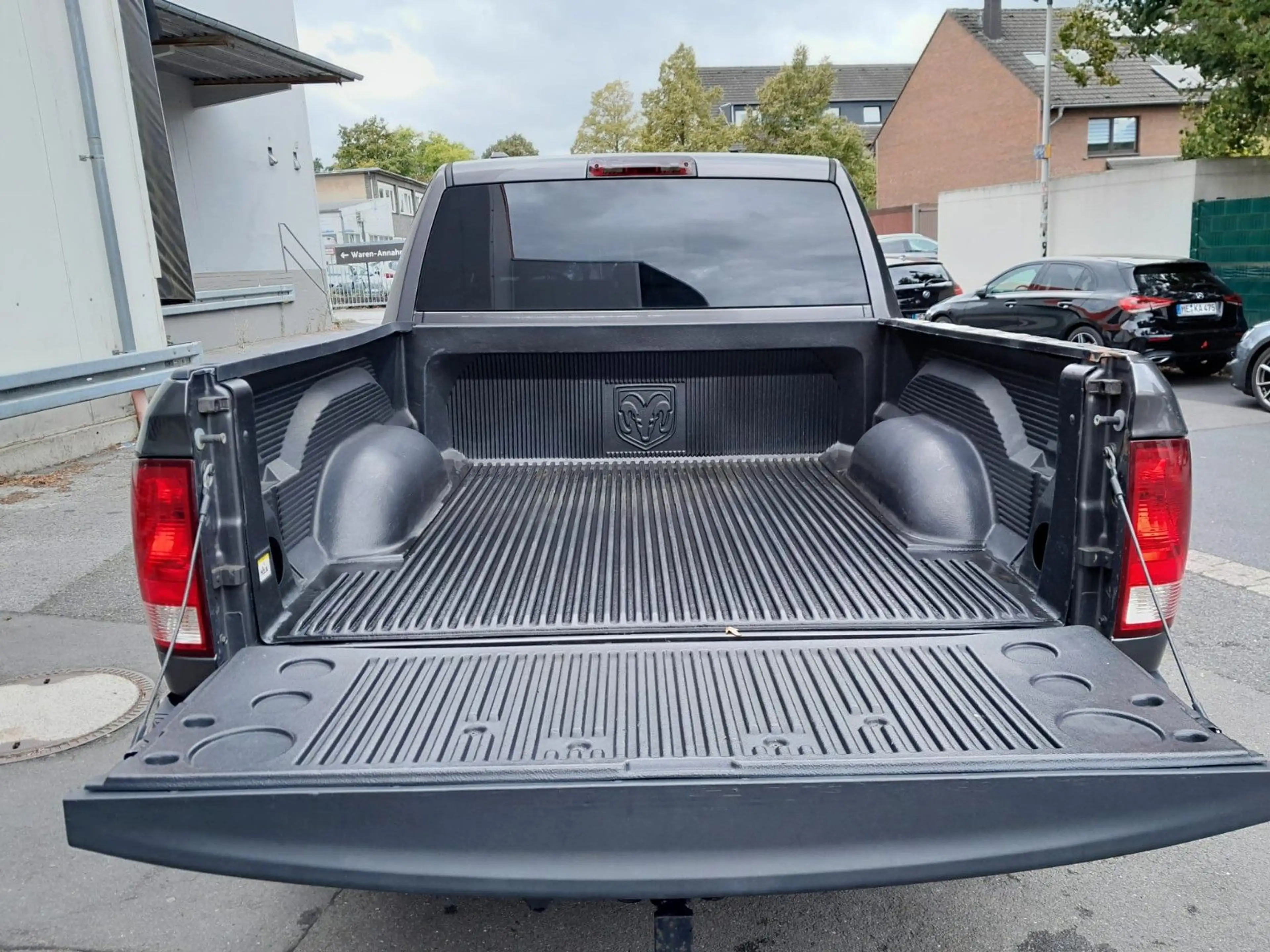 Dodge RAM 1500 5,7 HEMI SPORT V8 6SZ NAVI CAM AHK — photo 20