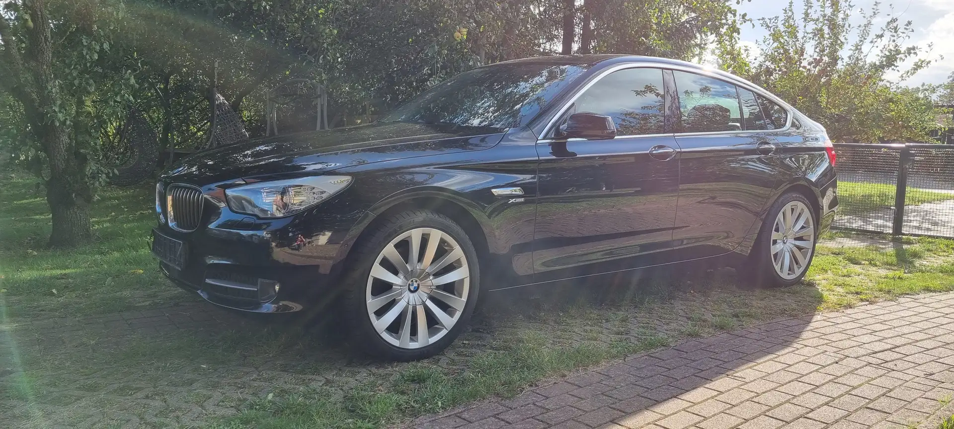 BMW 535 535d xDrive Gran Turismo Schwarz - 2