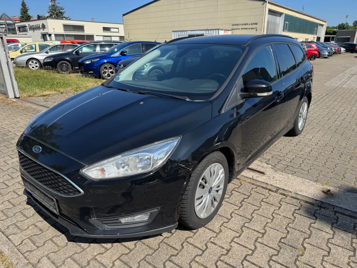 Ford Focus Turnier Business Schwarz - 2