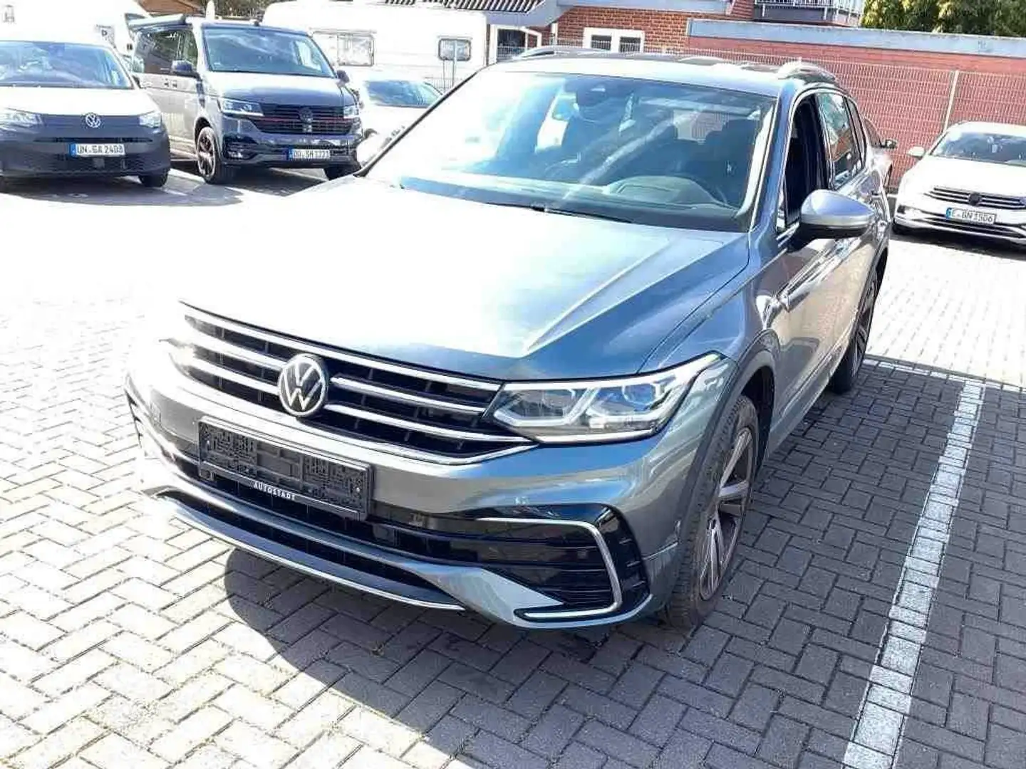 Volkswagen Tiguan Allspace R-Line 4Motion°HUP°RFK°IQ°ACC° Grau - 1