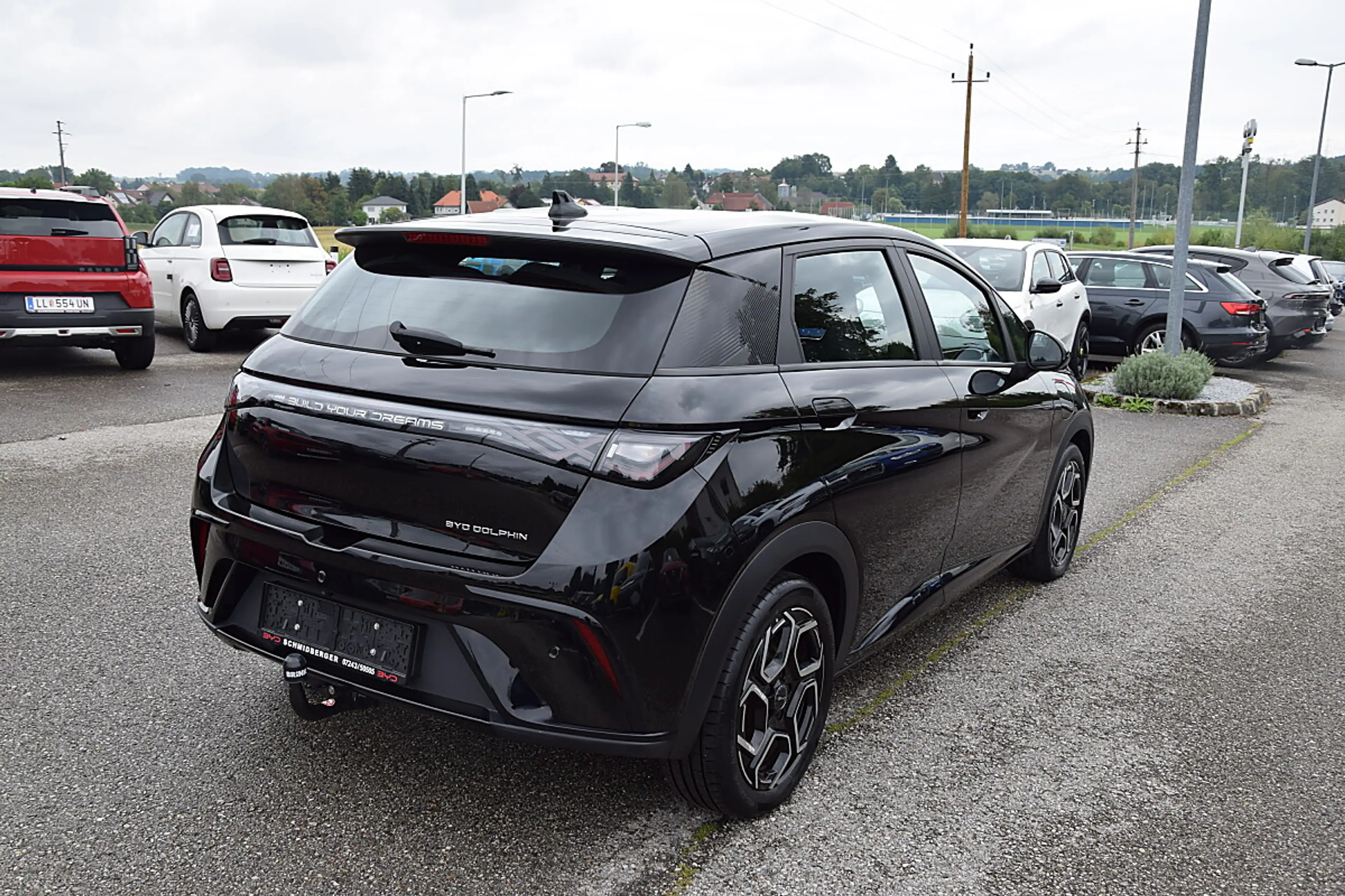 BYD Dolphin 60,4 kWh Comfort Öster. Paket **8 Fach Bereift,... — photo 3