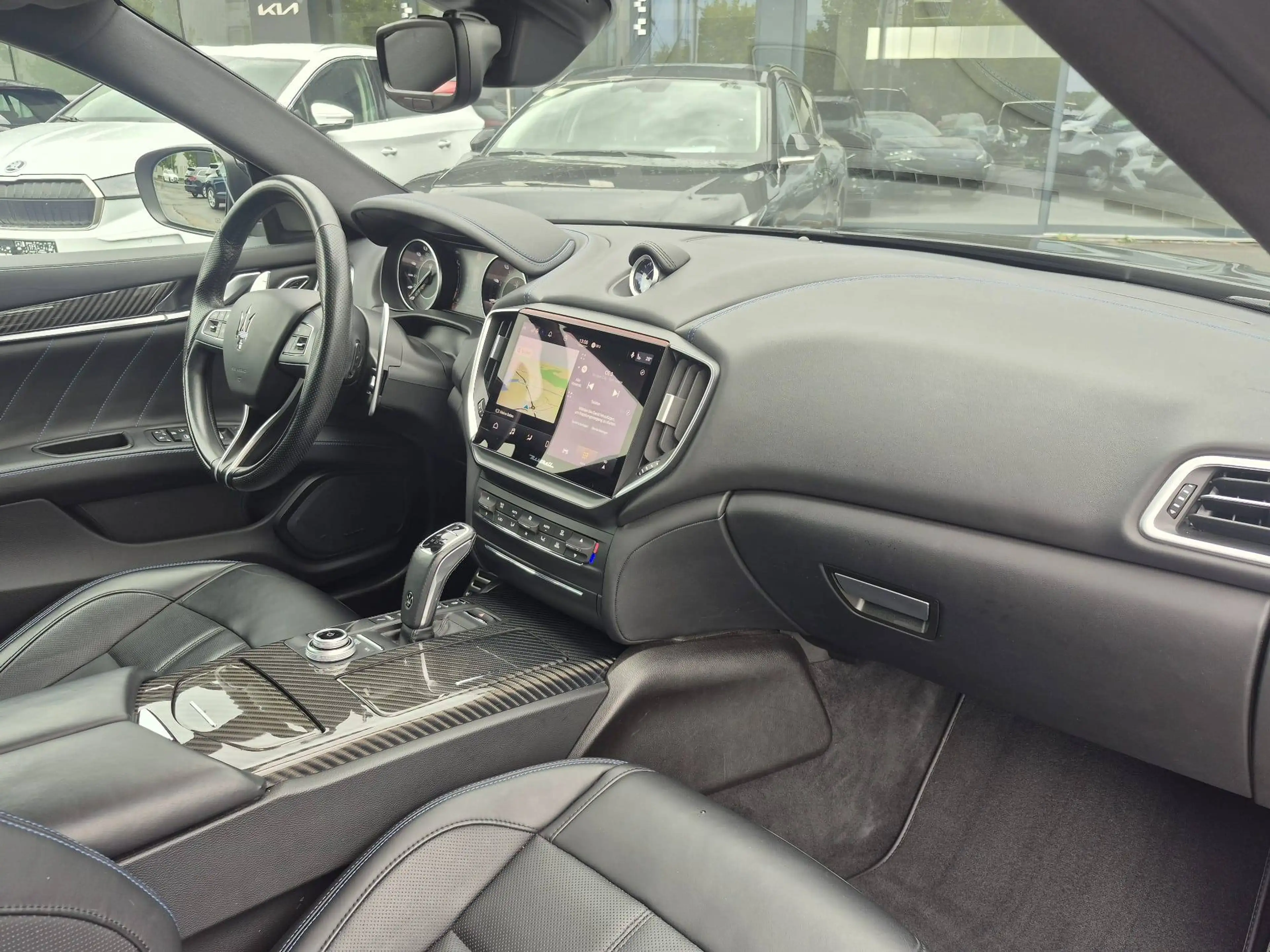 Maserati Ghibli Hybrid GranSport *H&K**360°*Leder* — photo 7