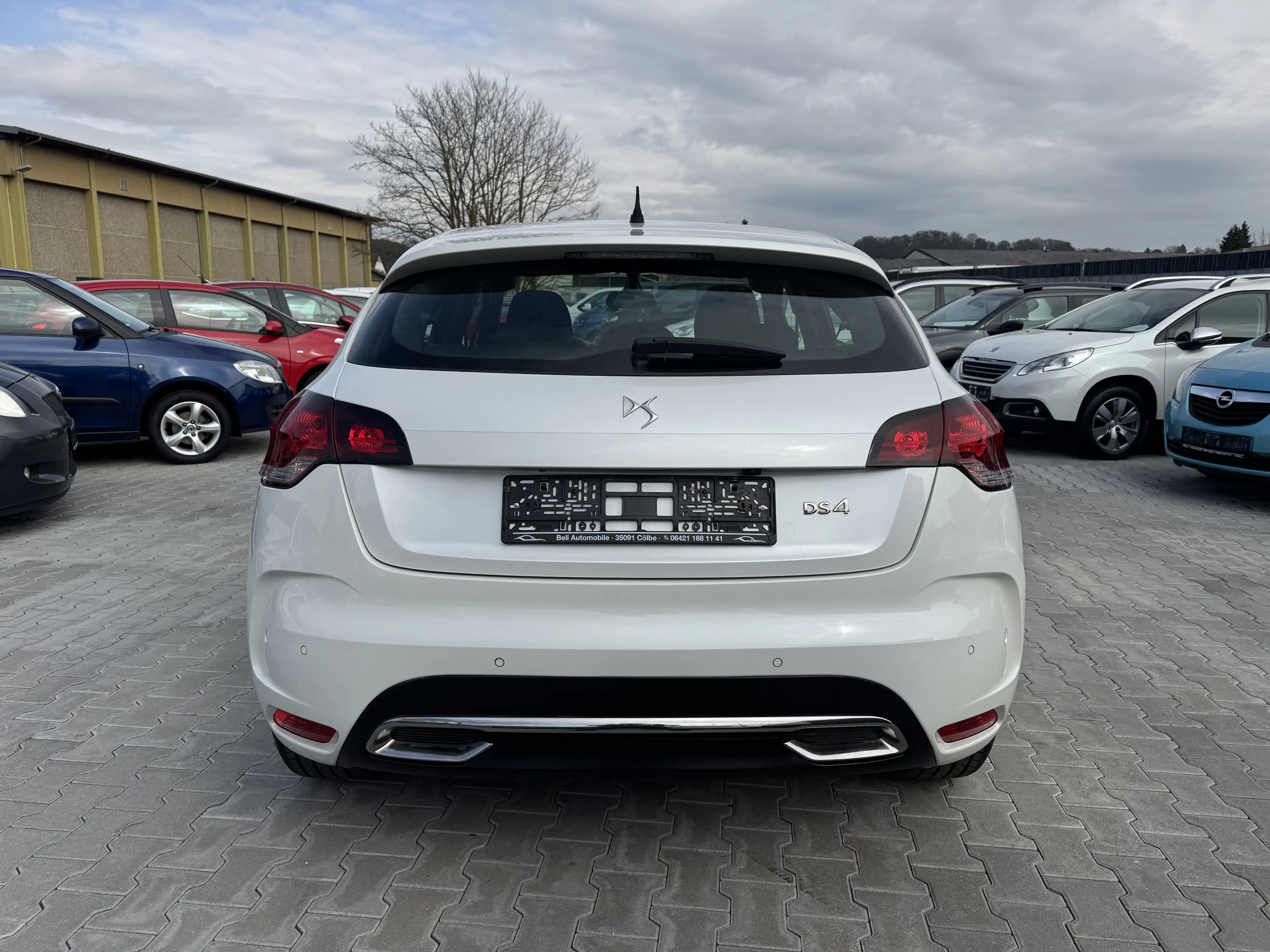 DS Automobiles DS 4 Basis 1.6 Blue-HDI 88 kW / Navi / Kamera/LED — photo 14