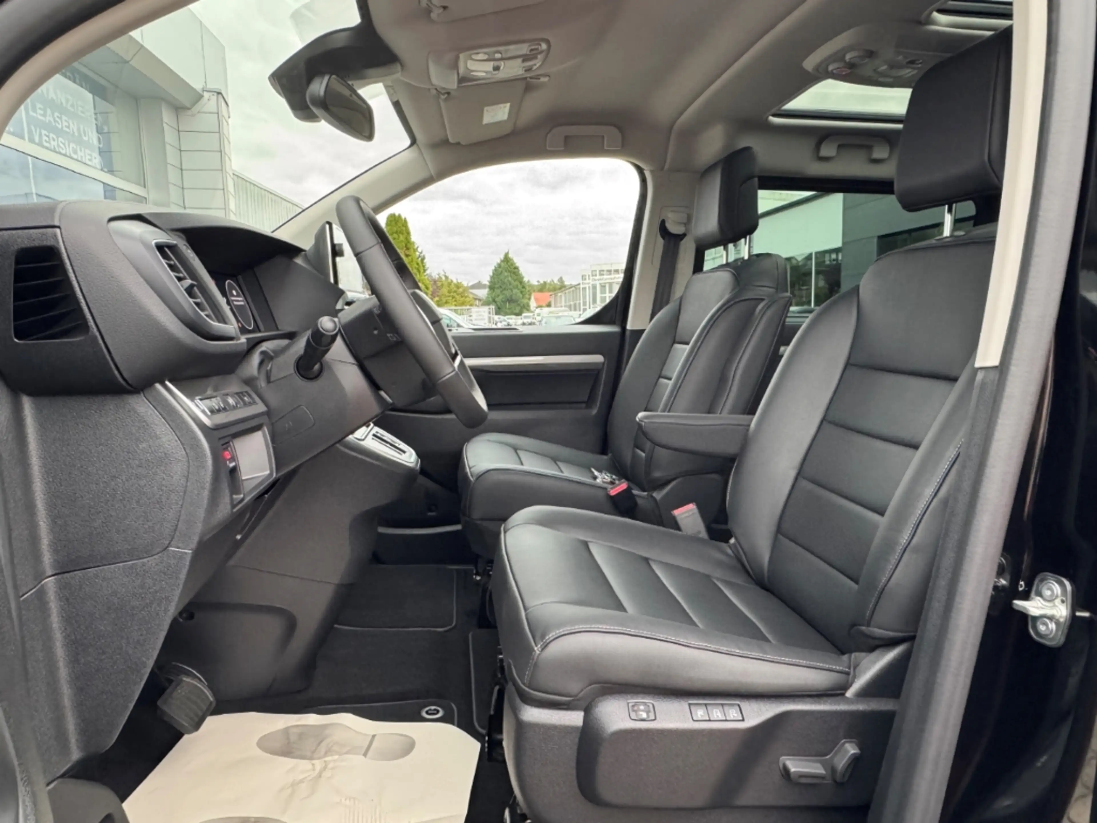 Fiat Ulysse TOP L2 7-Sz LED Leder Navi Glasdach AHK — photo 9