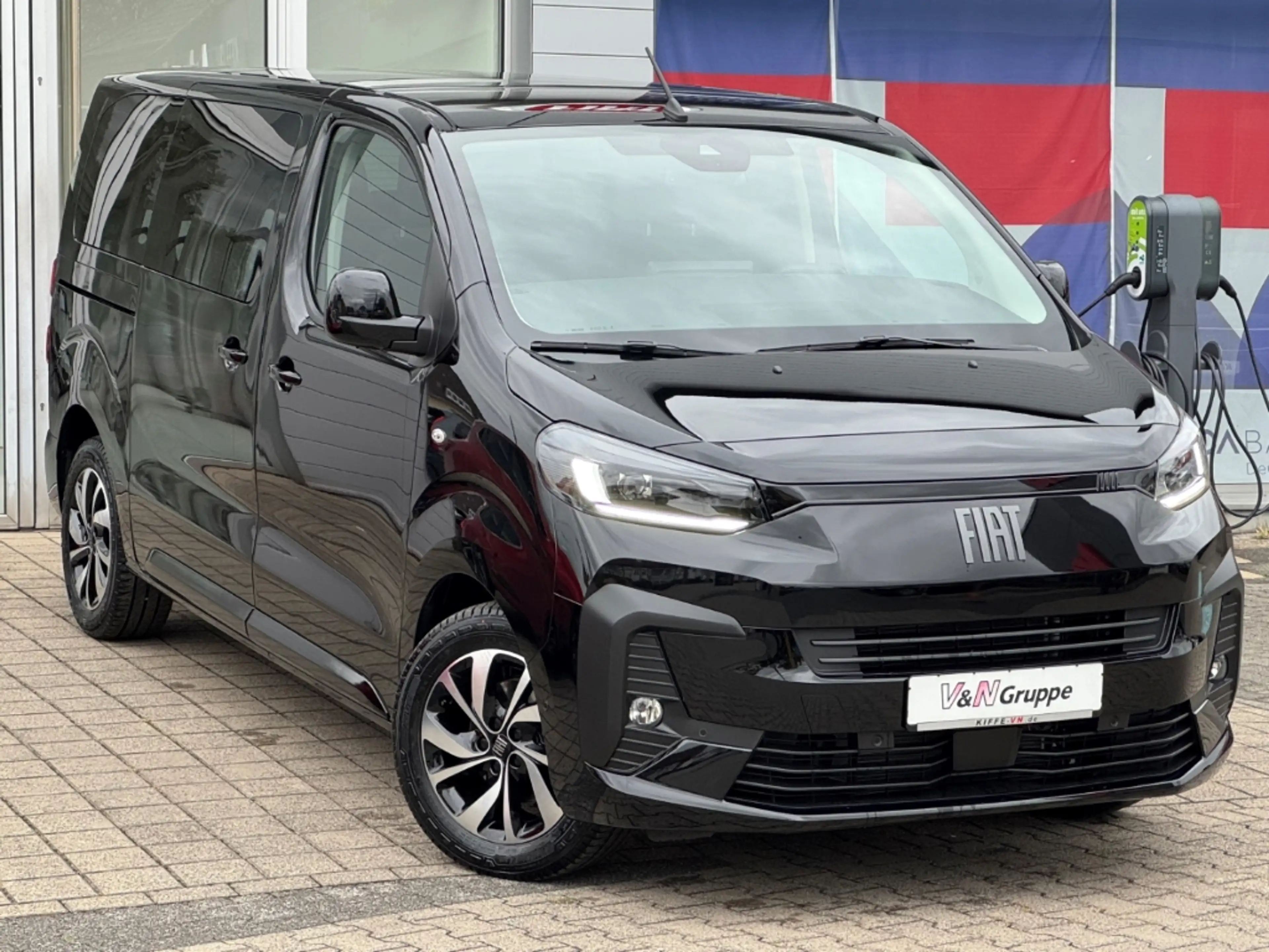 Fiat Ulysse TOP L2 7-Sz LED Leder Navi Glasdach AHK — photo 3