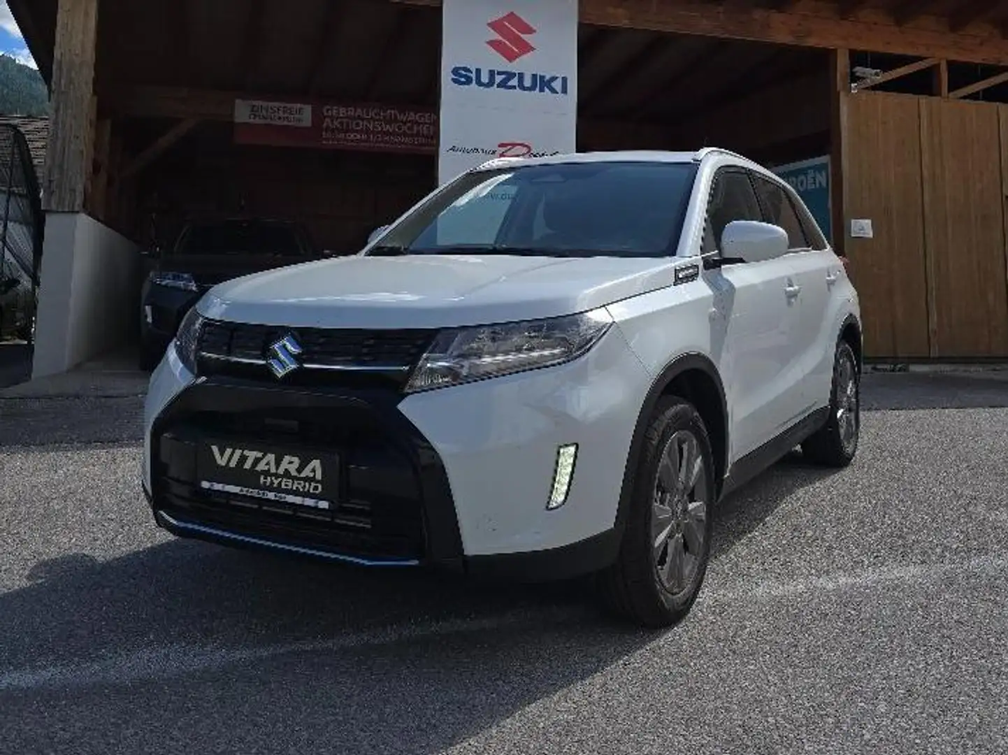 Suzuki Vitara Vitara 1,4 DITC Hybrid ALLRAD Shine Weiß - 1