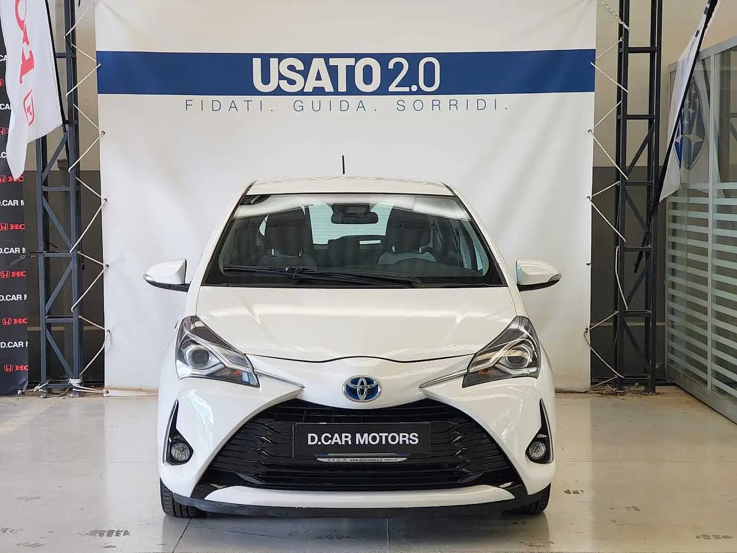 Toyota Yaris 3ª serie 1.5 Hybrid 5 porte Active Blanc - 1